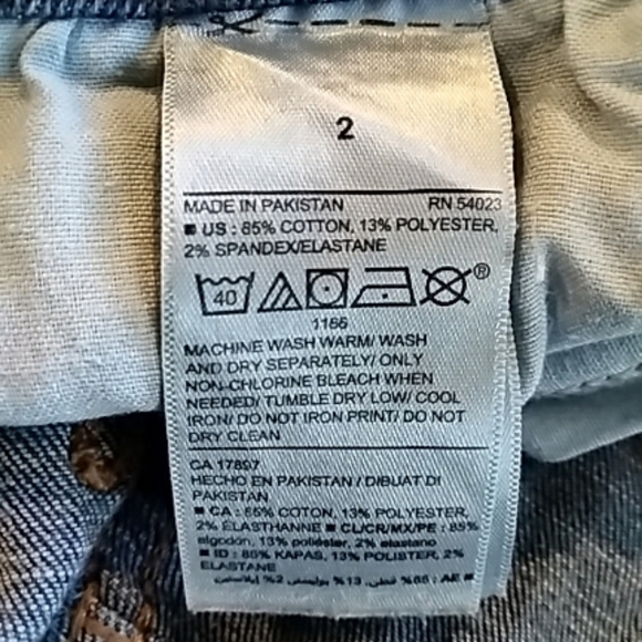 Old Navy Rockstar Super Skinny Mid-Rise Distressed Denim Jeans Sz 2 - Picture 8 of 8